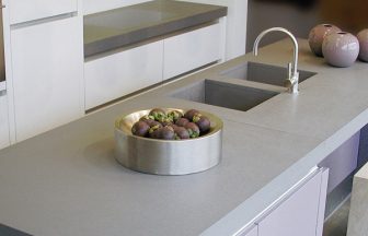 シーザーストーン　caesarstone　クオーツストーン キッチン ワークトップ