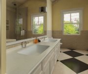 ハイマックス Hi-MACS T018